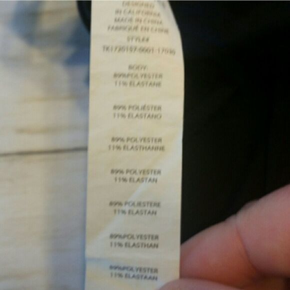 Fabletics small black workout tank top - Picture 3 of 4